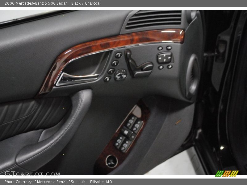 Black / Charcoal 2006 Mercedes-Benz S 500 Sedan
