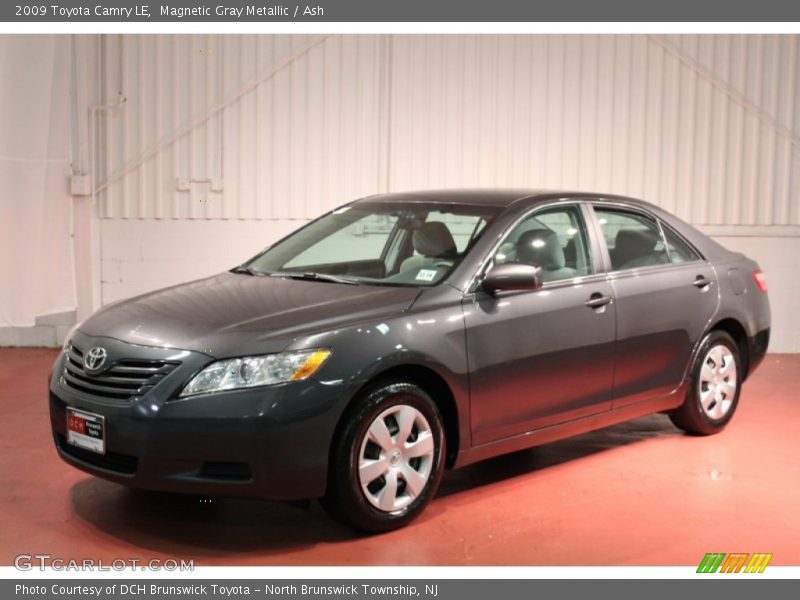 Magnetic Gray Metallic / Ash 2009 Toyota Camry LE
