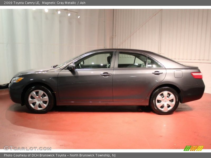 Magnetic Gray Metallic / Ash 2009 Toyota Camry LE