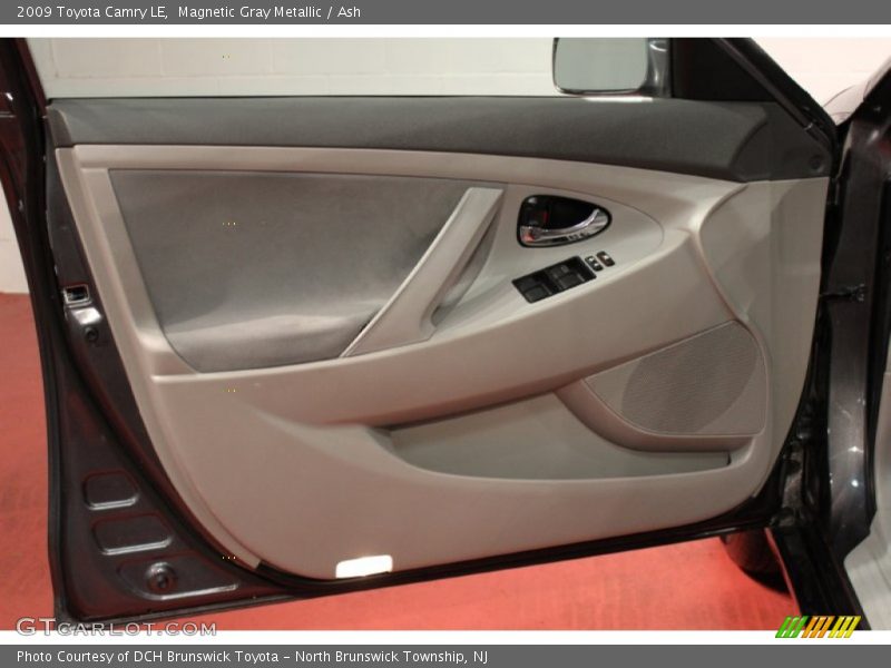 Magnetic Gray Metallic / Ash 2009 Toyota Camry LE