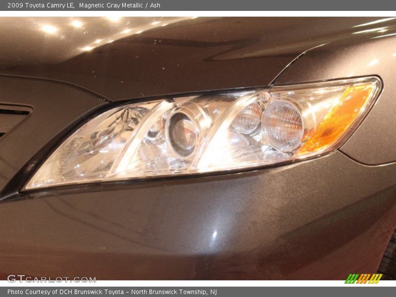 Magnetic Gray Metallic / Ash 2009 Toyota Camry LE