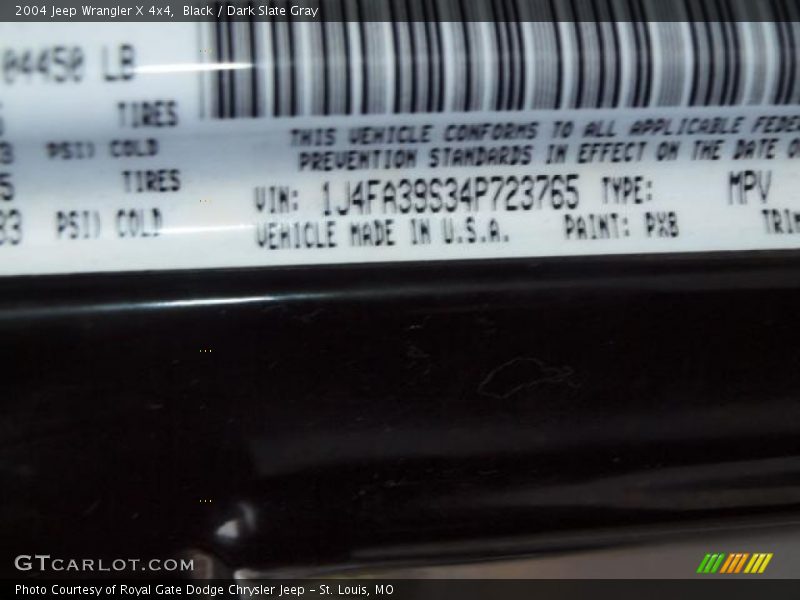 Black / Dark Slate Gray 2004 Jeep Wrangler X 4x4