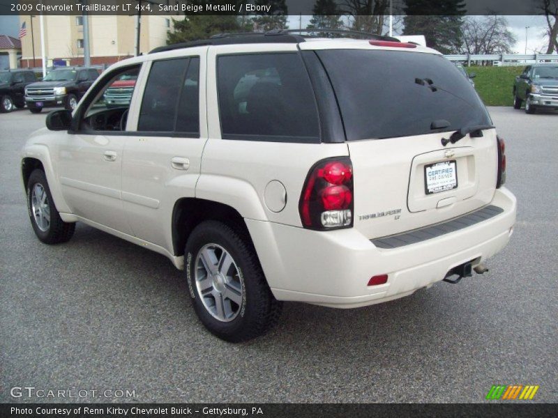 Sand Beige Metallic / Ebony 2009 Chevrolet TrailBlazer LT 4x4