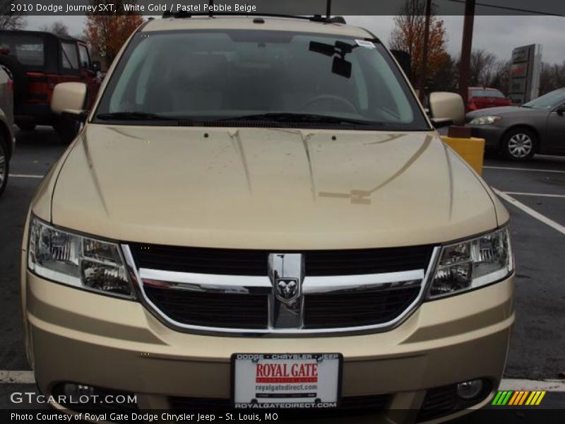 White Gold / Pastel Pebble Beige 2010 Dodge Journey SXT