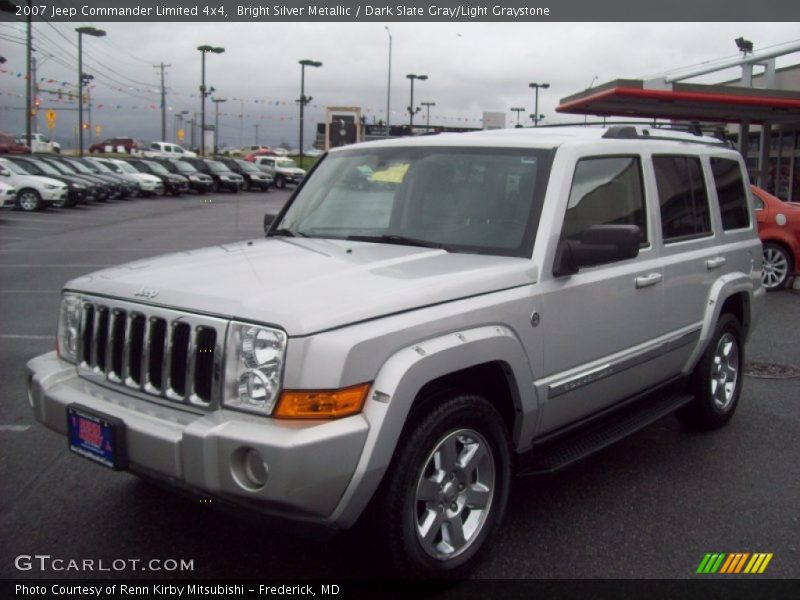 Bright Silver Metallic / Dark Slate Gray/Light Graystone 2007 Jeep Commander Limited 4x4