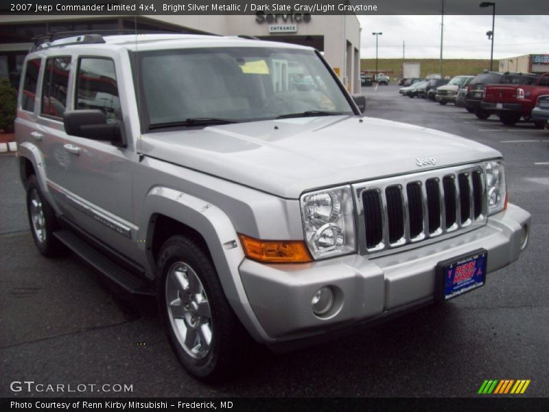 Bright Silver Metallic / Dark Slate Gray/Light Graystone 2007 Jeep Commander Limited 4x4