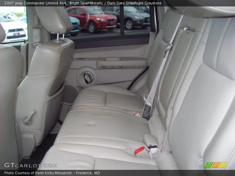 Bright Silver Metallic / Dark Slate Gray/Light Graystone 2007 Jeep Commander Limited 4x4