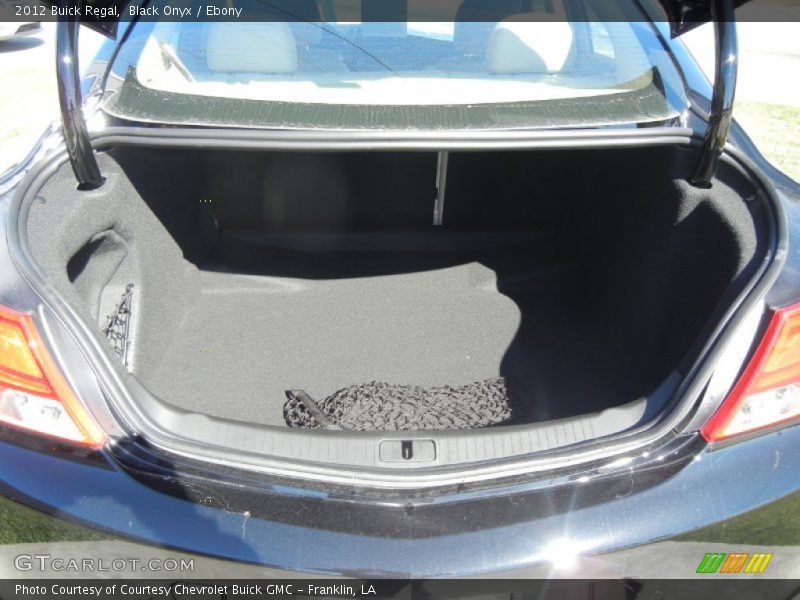  2012 Regal  Trunk