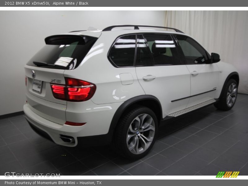 Alpine White / Black 2012 BMW X5 xDrive50i