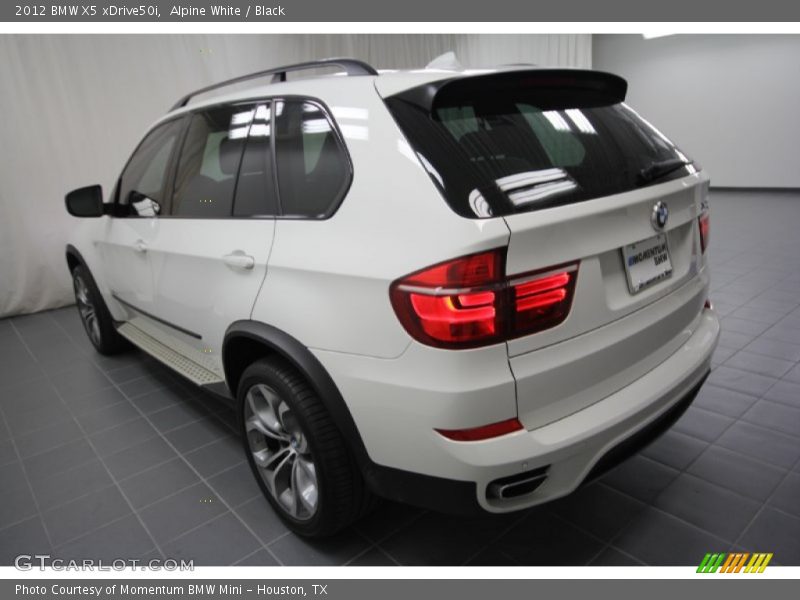 Alpine White / Black 2012 BMW X5 xDrive50i