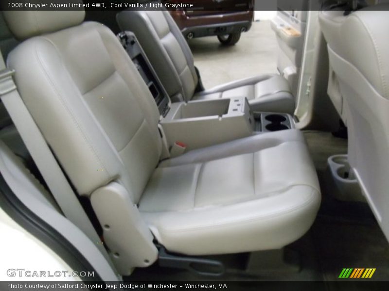 Cool Vanilla / Light Graystone 2008 Chrysler Aspen Limited 4WD