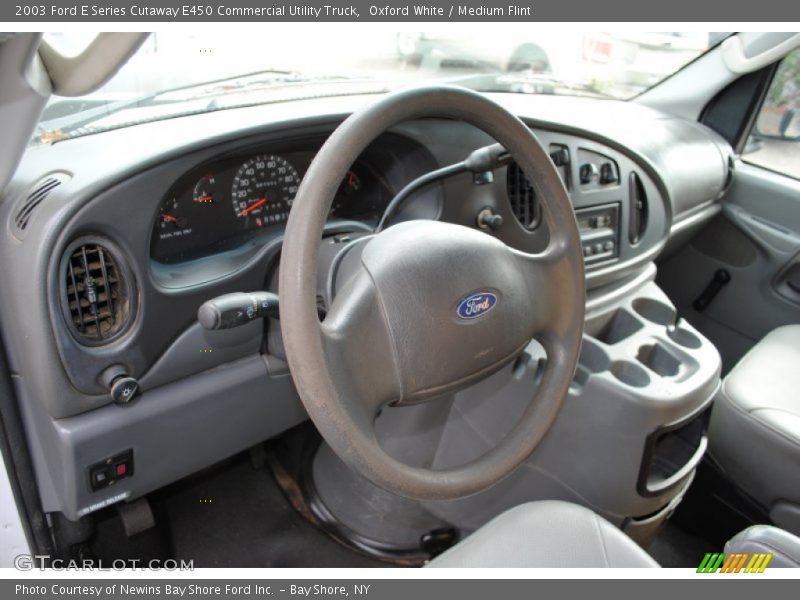 Oxford White / Medium Flint 2003 Ford E Series Cutaway E450 Commercial Utility Truck