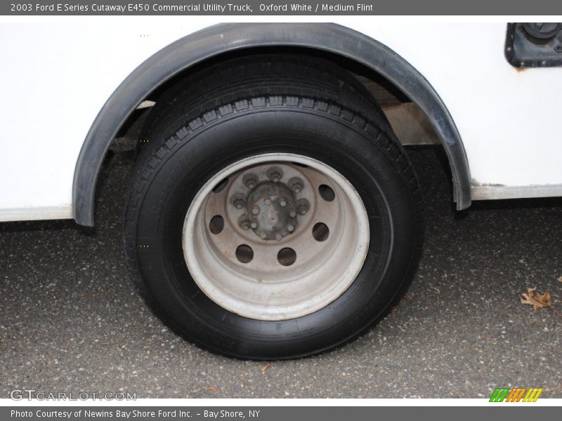 Oxford White / Medium Flint 2003 Ford E Series Cutaway E450 Commercial Utility Truck