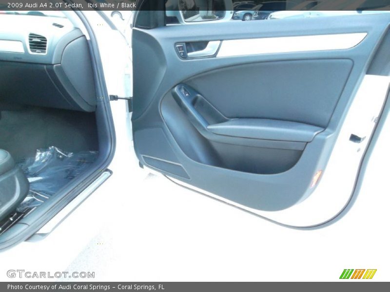 Ibis White / Black 2009 Audi A4 2.0T Sedan