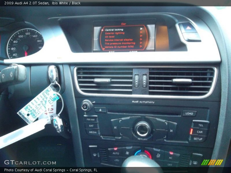 Ibis White / Black 2009 Audi A4 2.0T Sedan
