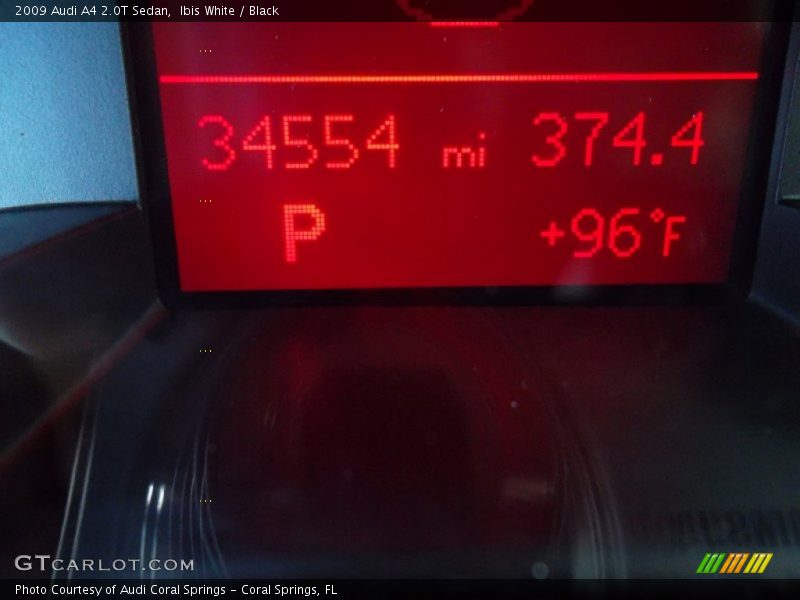 Ibis White / Black 2009 Audi A4 2.0T Sedan