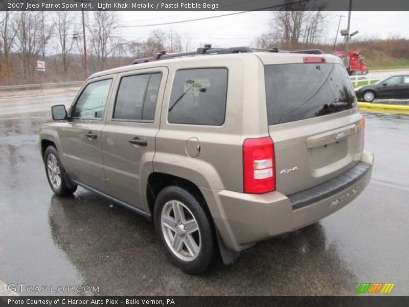 Light Khaki Metallic / Pastel Pebble Beige 2007 Jeep Patriot Sport 4x4