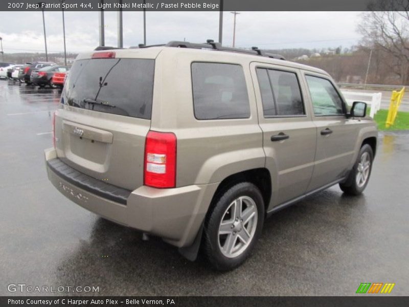 Light Khaki Metallic / Pastel Pebble Beige 2007 Jeep Patriot Sport 4x4