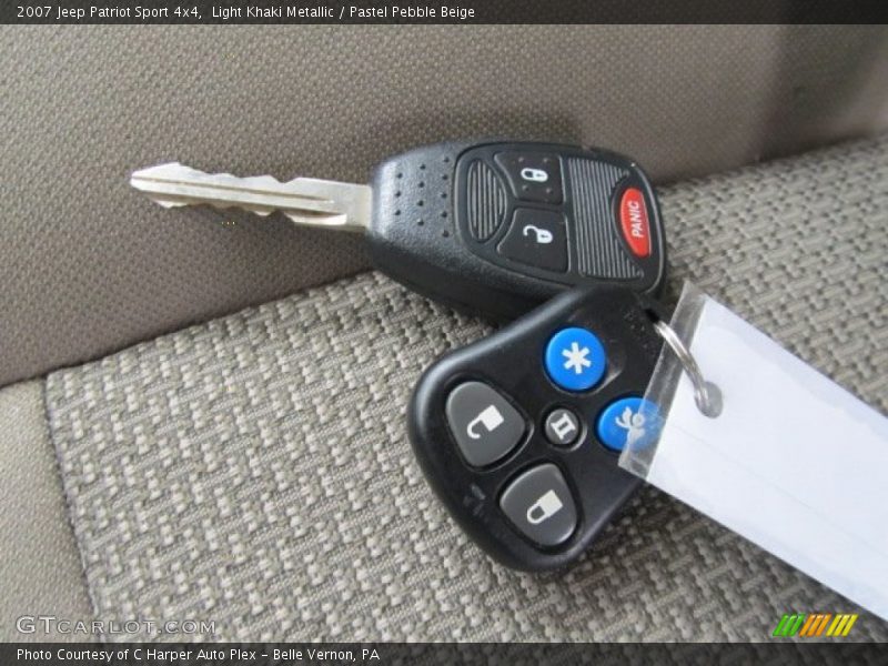 Light Khaki Metallic / Pastel Pebble Beige 2007 Jeep Patriot Sport 4x4