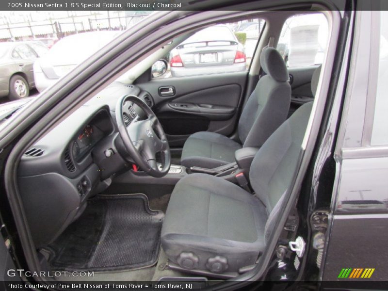 Blackout / Charcoal 2005 Nissan Sentra 1.8 S Special Edition