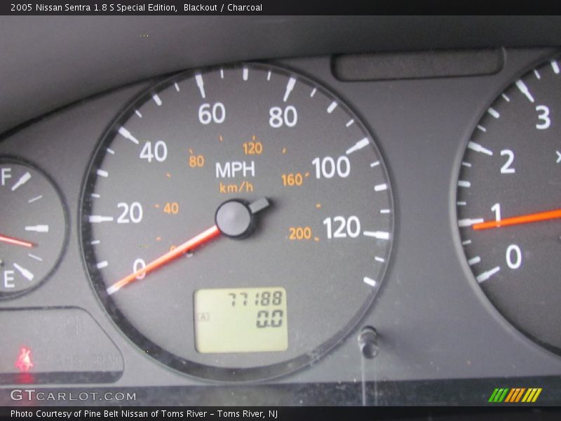 Blackout / Charcoal 2005 Nissan Sentra 1.8 S Special Edition