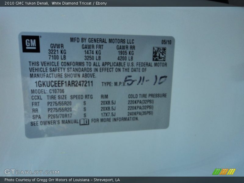White Diamond Tricoat / Ebony 2010 GMC Yukon Denali