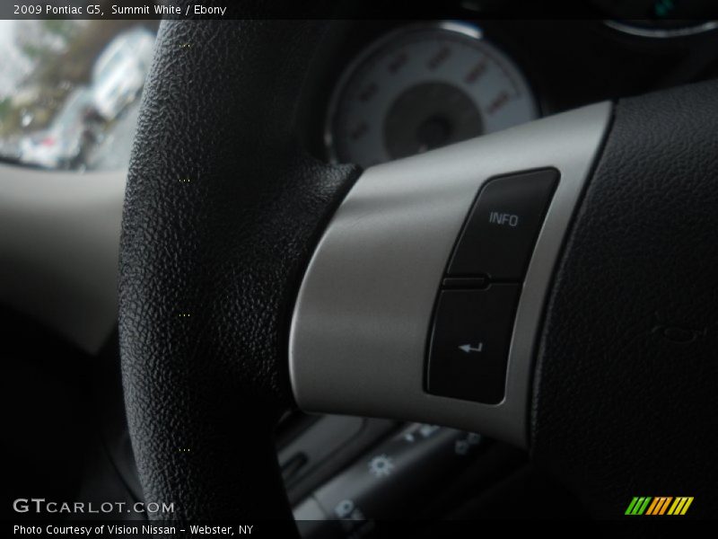 Summit White / Ebony 2009 Pontiac G5
