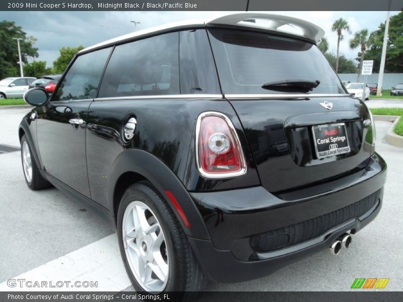 Midnight Black / Black/Pacific Blue 2009 Mini Cooper S Hardtop