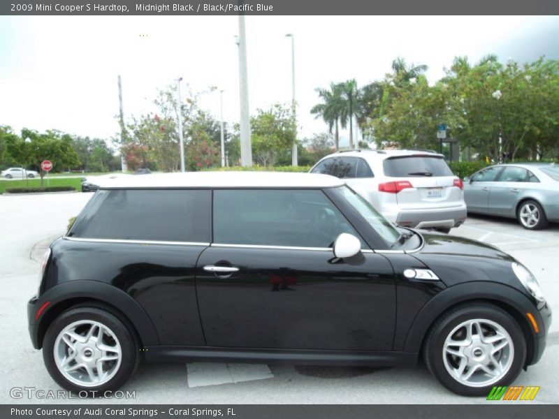 Midnight Black / Black/Pacific Blue 2009 Mini Cooper S Hardtop