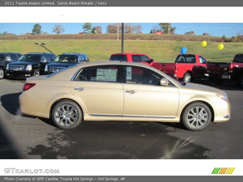 Sandy Beach Metallic / Ivory 2011 Toyota Avalon Limited