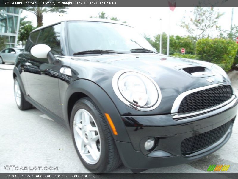 Midnight Black / Black/Pacific Blue 2009 Mini Cooper S Hardtop