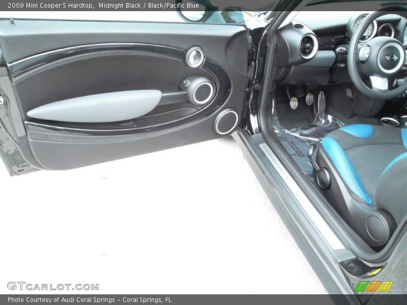 Midnight Black / Black/Pacific Blue 2009 Mini Cooper S Hardtop