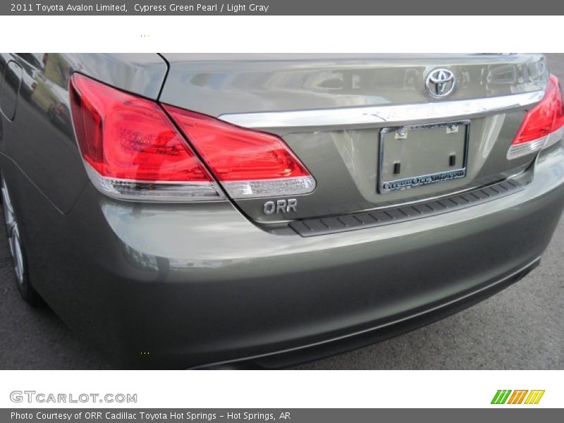 Cypress Green Pearl / Light Gray 2011 Toyota Avalon Limited