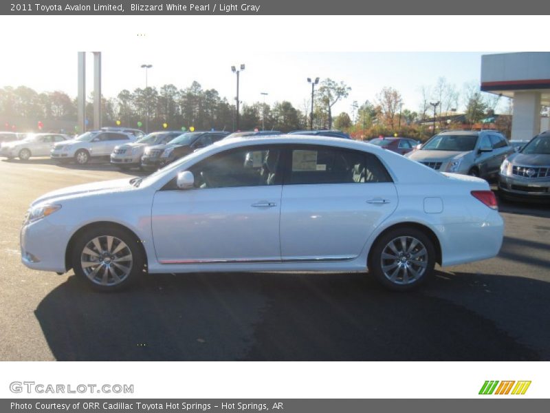 Blizzard White Pearl / Light Gray 2011 Toyota Avalon Limited