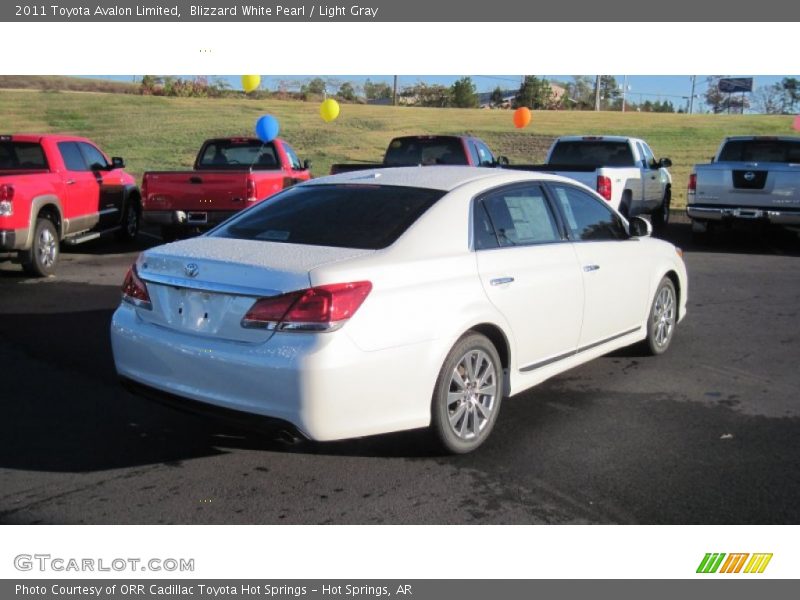Blizzard White Pearl / Light Gray 2011 Toyota Avalon Limited