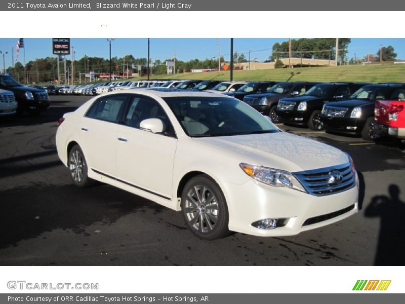 Blizzard White Pearl / Light Gray 2011 Toyota Avalon Limited