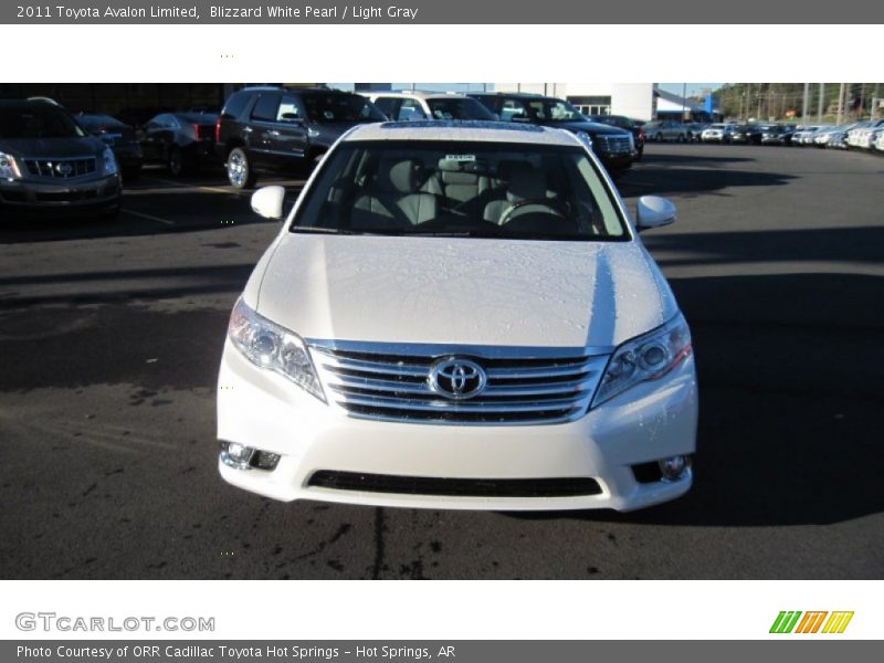 Blizzard White Pearl / Light Gray 2011 Toyota Avalon Limited