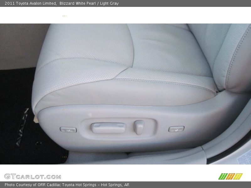 Blizzard White Pearl / Light Gray 2011 Toyota Avalon Limited