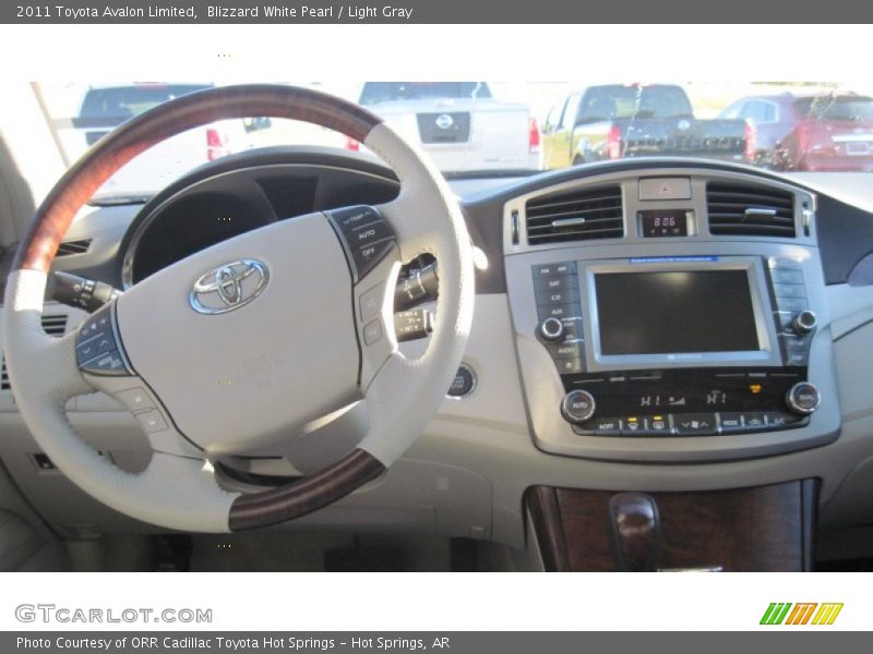 Blizzard White Pearl / Light Gray 2011 Toyota Avalon Limited
