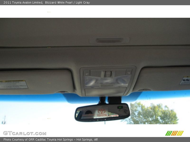 Blizzard White Pearl / Light Gray 2011 Toyota Avalon Limited