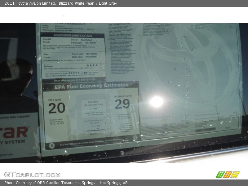Blizzard White Pearl / Light Gray 2011 Toyota Avalon Limited