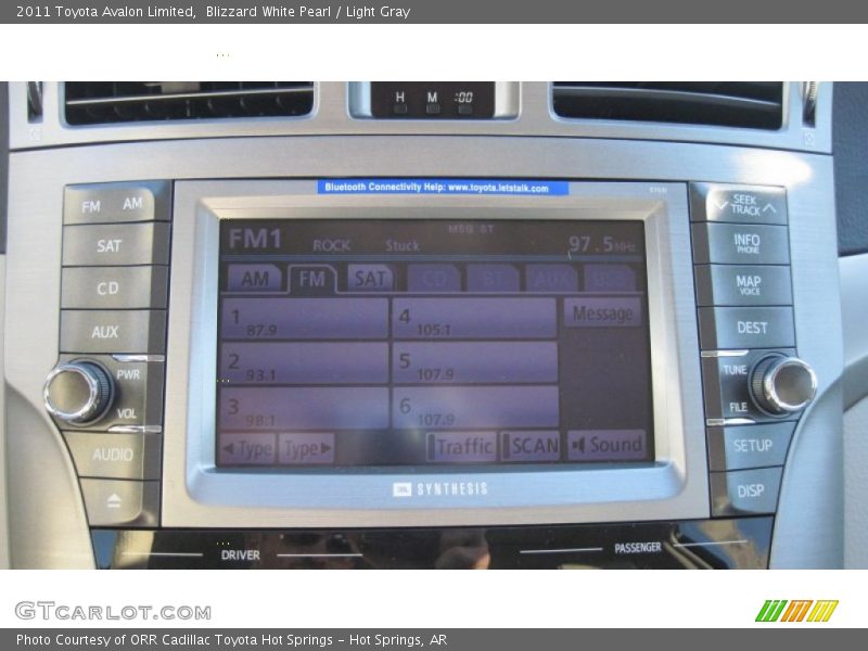 Blizzard White Pearl / Light Gray 2011 Toyota Avalon Limited