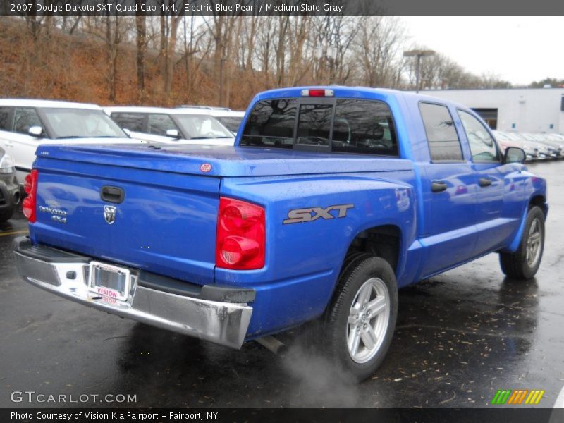 Electric Blue Pearl / Medium Slate Gray 2007 Dodge Dakota SXT Quad Cab 4x4