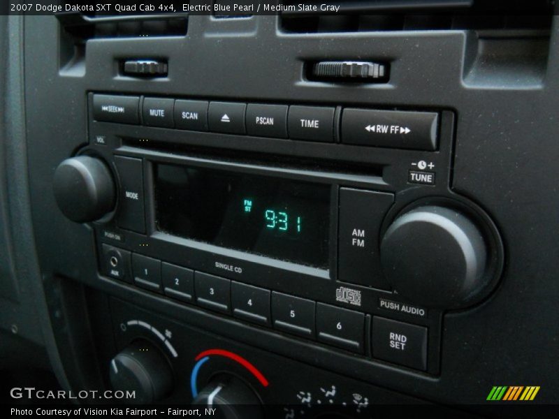 Electric Blue Pearl / Medium Slate Gray 2007 Dodge Dakota SXT Quad Cab 4x4