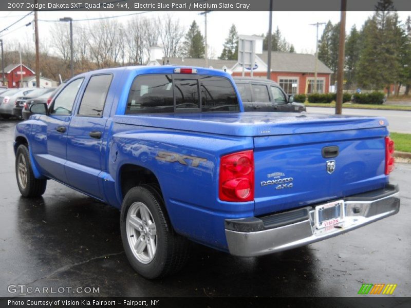 Electric Blue Pearl / Medium Slate Gray 2007 Dodge Dakota SXT Quad Cab 4x4