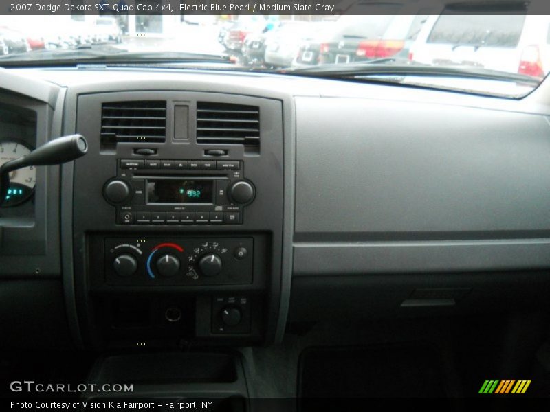 Electric Blue Pearl / Medium Slate Gray 2007 Dodge Dakota SXT Quad Cab 4x4