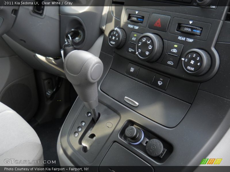 Clear White / Gray 2011 Kia Sedona LX