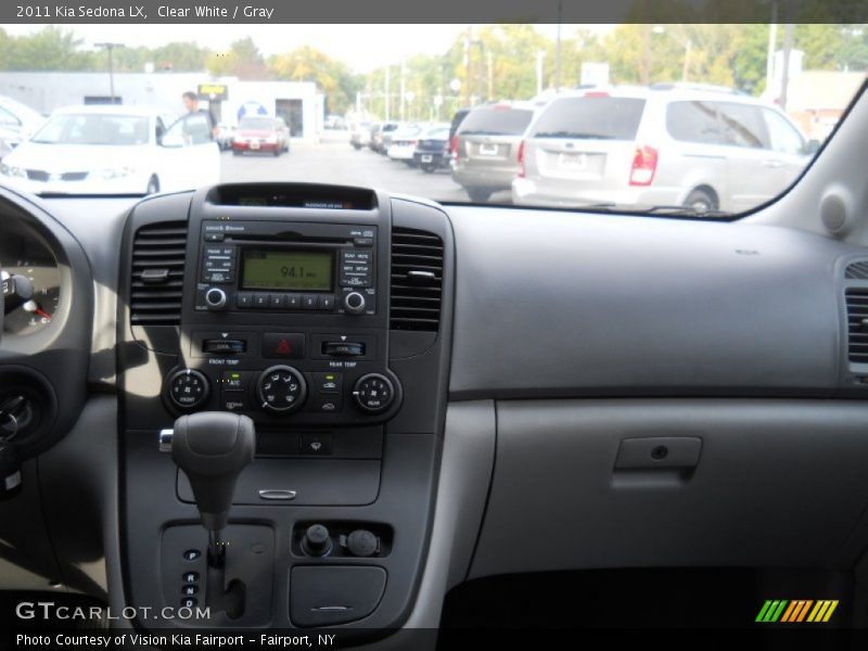 Clear White / Gray 2011 Kia Sedona LX
