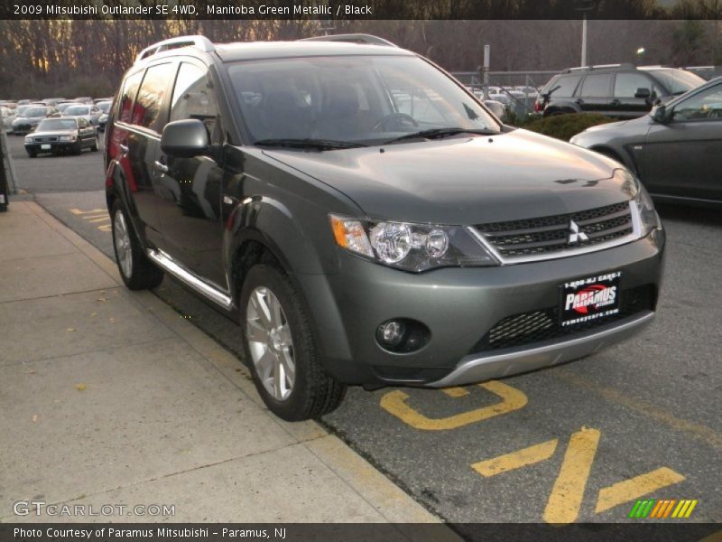 Manitoba Green Metallic / Black 2009 Mitsubishi Outlander SE 4WD