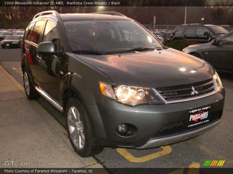 Manitoba Green Metallic / Black 2009 Mitsubishi Outlander SE 4WD
